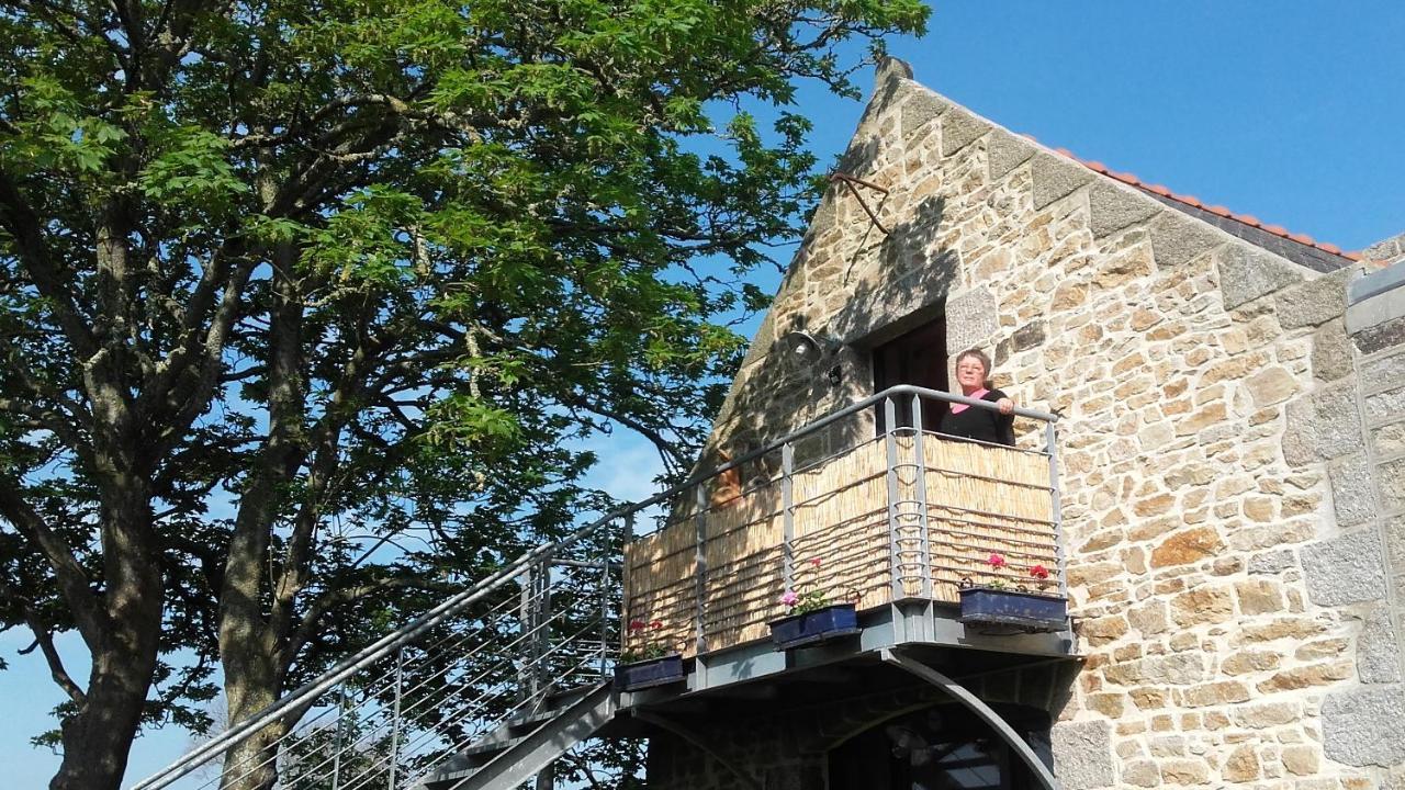 La Grange Aux Lievres, Gites Kerdoel Cléder Zewnętrze zdjęcie