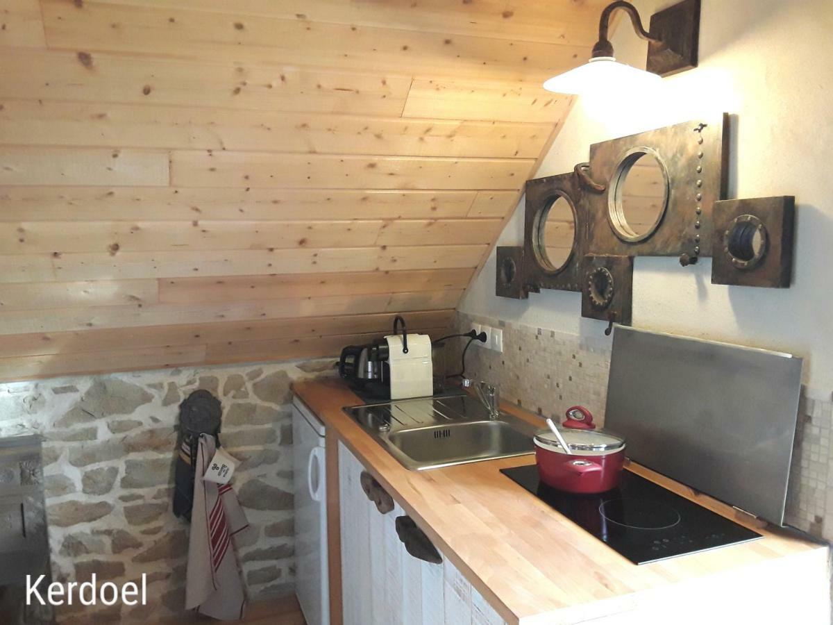 La Grange Aux Lievres, Gites Kerdoel Cléder Zewnętrze zdjęcie